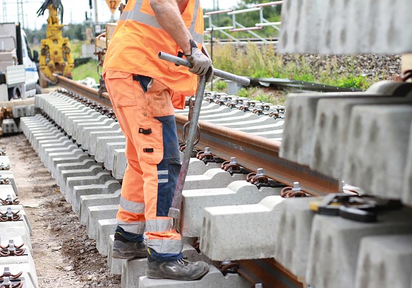 Bilger stellt Zeitplan für Korridorsanierungen infrage