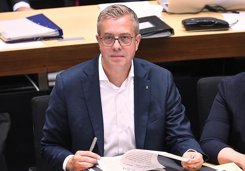 Evers sieht Leihmutterschaft-Debatte als Frauensache