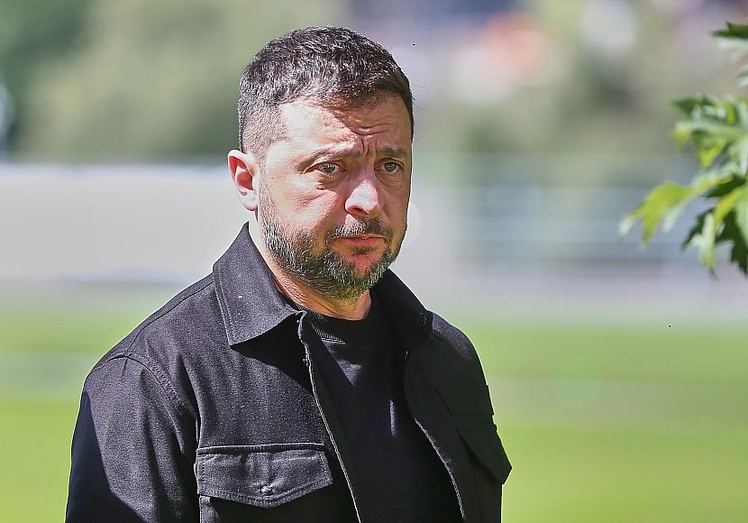 Selenskyj nach Treffen mit Trump zufrieden