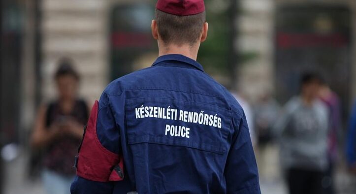 Mindestens zwölf Tote bei Busunglück in Ungarn