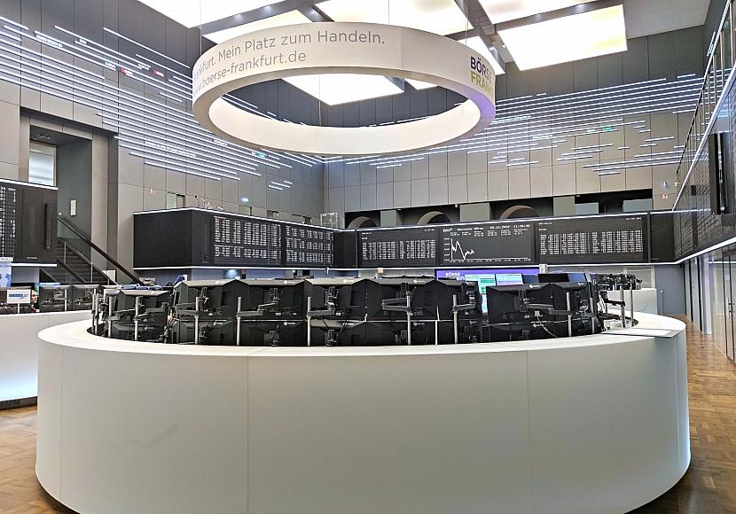 Dax legt kräftig zu – schließt aber unter 25.000 Punkten