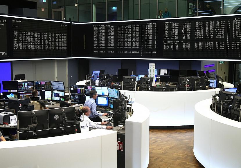Dax gibt nach – KI und Ölpreis beschäftigen Anleger