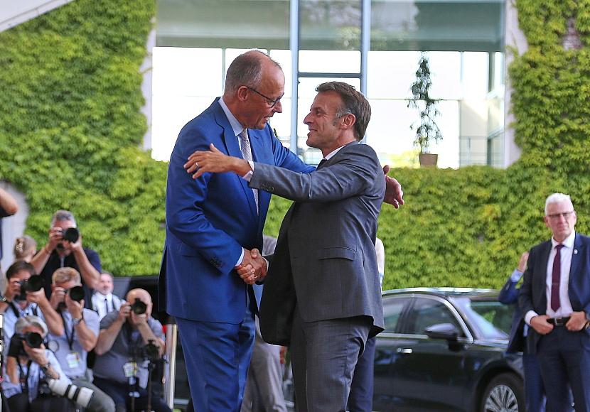 Deutschland und Frankreich vereinbaren Verbrenner-Aus-Aus